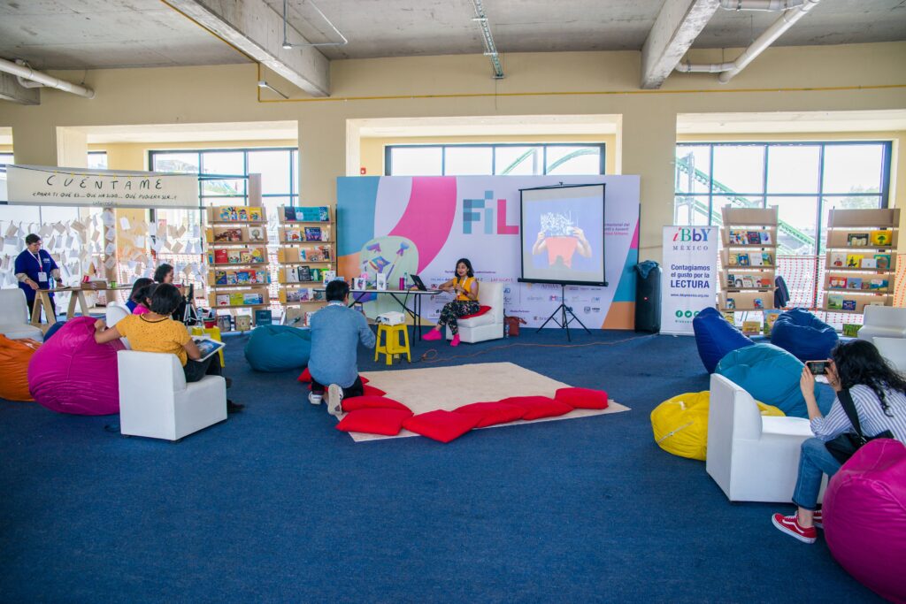 Feria Internacional del Libro Infantil y Juvenil Aztlán 2026 en Chapultepec con autores, talleres y actividades culturales