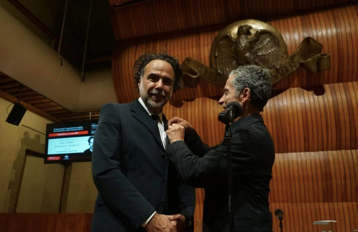 Iñárritu dice que la IA es “la belleza de un vacío aterrador” en su discurso de ingreso a El Colegio Nacional
