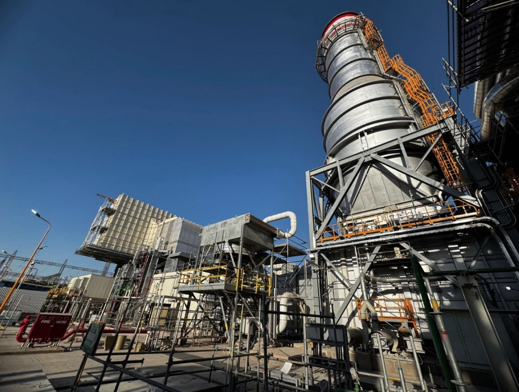 Baja California suma nueva central eléctrica en medio de presión por fallas de energía