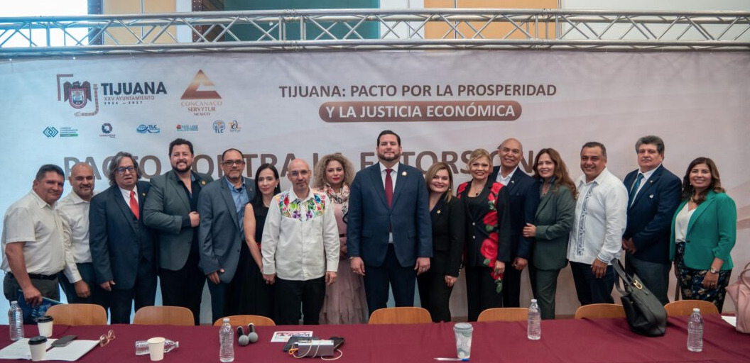 Ismael Burgueño firma pacto económico para atraer inversión a Tijuana