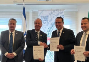 Activistas señalan irregularidades en convenio hídrico entre Chihuahua e Israel