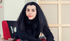 De Macron a Margaret Atwood: el mundo despide a Marjane Satrapi, autora de ‘Persépolis’