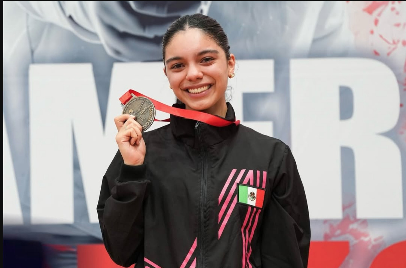 Natalia Botello gana oro en Lima 2026 y abre el medallero de México en el Panamericano de Esgrima
