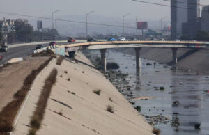 Especialistas advierten riesgos de modificar la canalización del Río Tijuana y urgen obras contra la contaminación