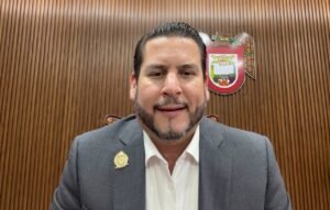 Burgueño vuelve a la alcaldía de Tijuana con agenda de bacheo, servicios y atención territorial