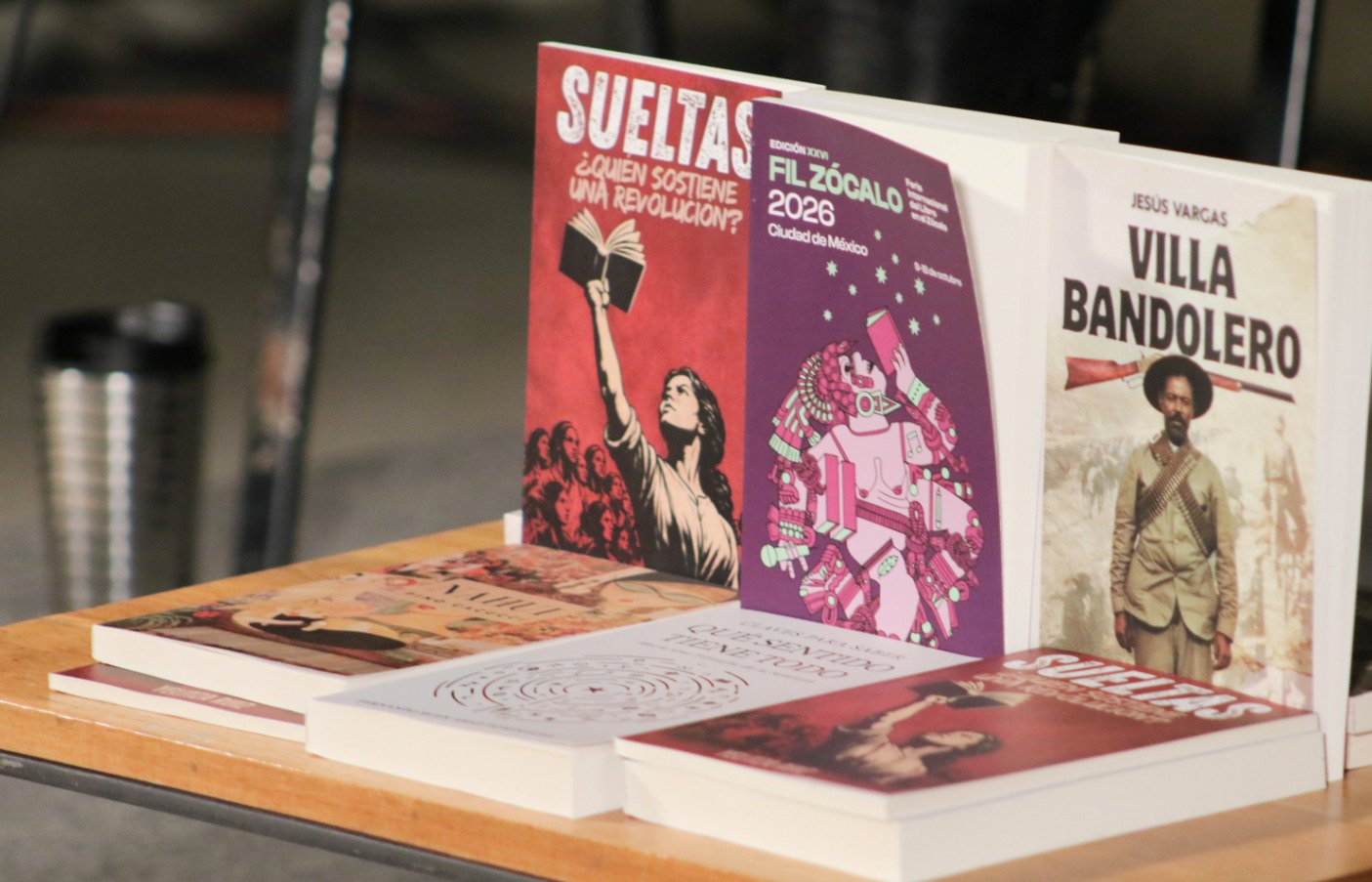 FIL Zócalo 2026: libros, debates y conciertos gratuitos hasta el 18 de octubre